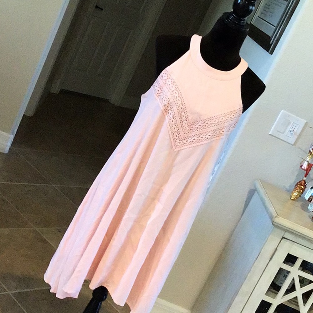 Roxberi sleeveless casual dress, pale pink, size large